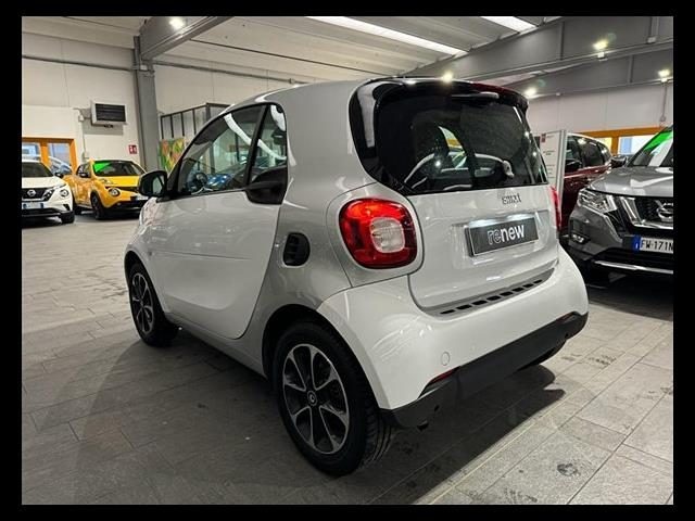 SMART ForTwo coupe 1.0 71cv Passion twinamic Immagine 2