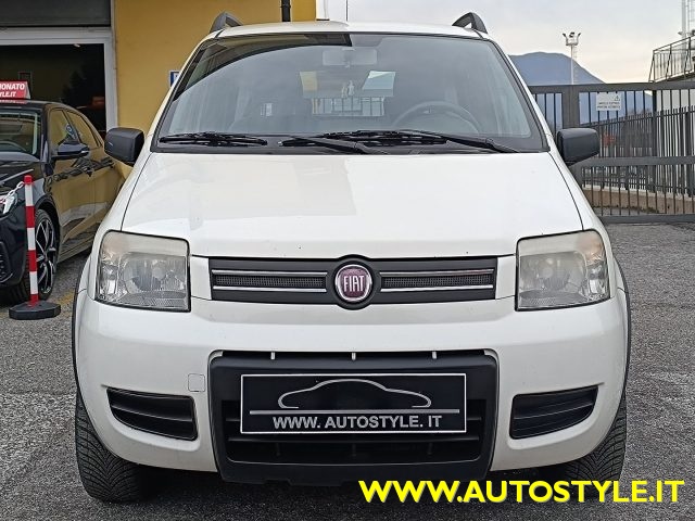 FIAT Panda 1.2 4x4 60Cv *NEOPATENTATI* Immagine 2