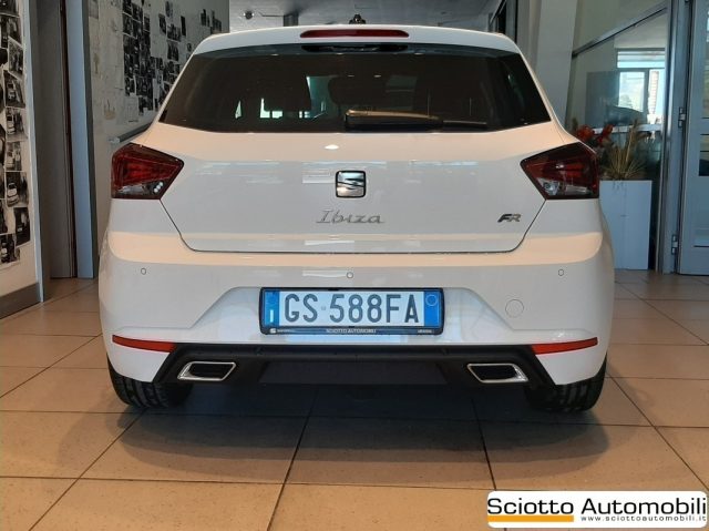 SEAT Ibiza 1.0 EcoTSI 95 CV 5 porte FR Immagine 3