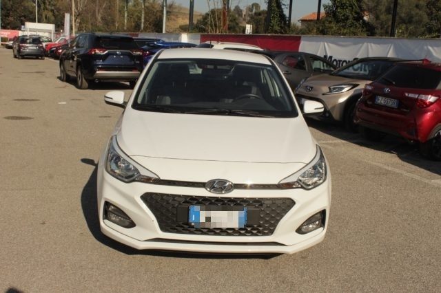 HYUNDAI i20 1.2 5 porte Connectline Immagine 0