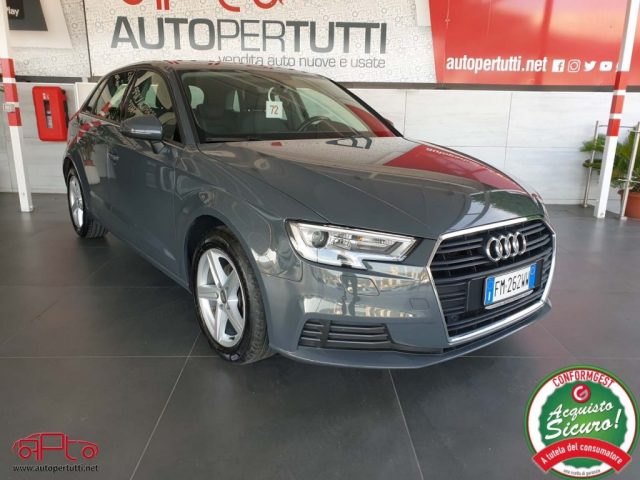 AUDI A3 SPB 2.0 TDI S tronic Business Immagine 0