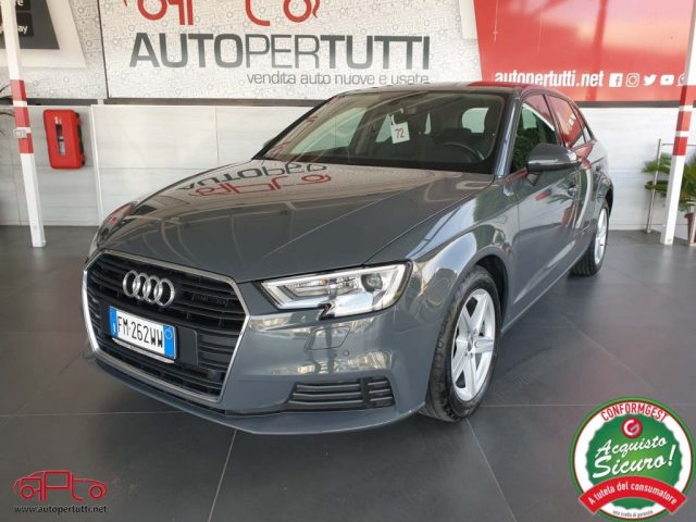 AUDI A3 SPB 2.0 TDI S tronic Business Immagine 1