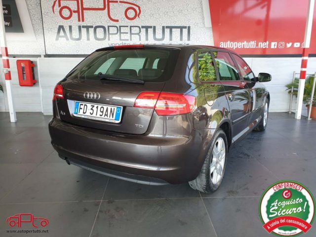 AUDI A3 SPB 1.6 TDI 105 CV CR Ambiente Immagine 2