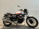 MOTO GUZZI V7 SPECIAL