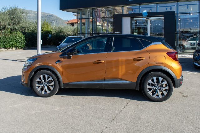 RENAULT Captur Plug-in Hybrid E-Tech 160 CV Intens Immagine 3