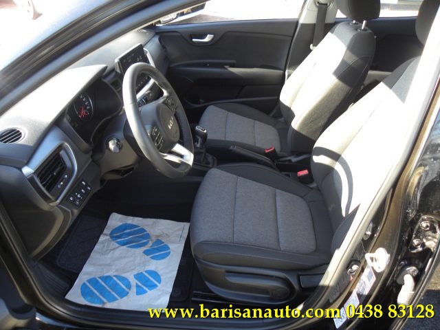 KIA Stonic 1.0 T-GDi 100 CV MHEV MT Hybrid Immagine 4