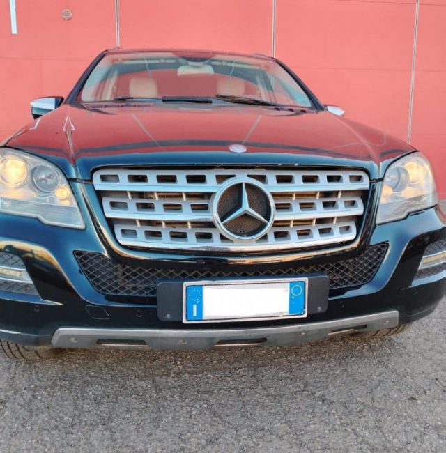 MERCEDES-BENZ ML 320 CDI Sport Immagine 0