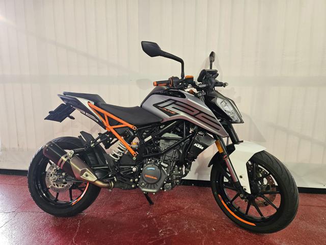 KTM 125 Duke DUKE 125 Immagine 0