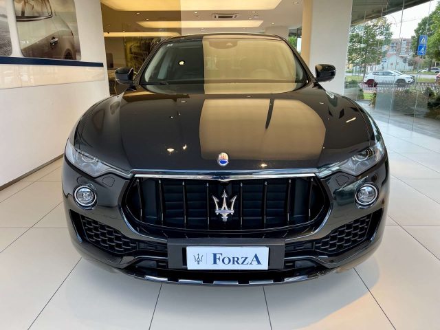 MASERATI Levante 3.0 V6 GranSport 250cv Immagine 1