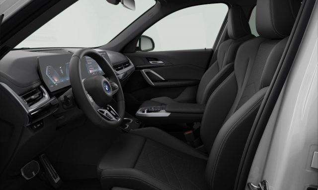 BMW iX1 xDrive 30 Msport Aut. Immagine 3