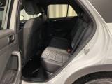 VOLKSWAGEN T-Roc 1.5 TSI DSG R-Line ACC Navi LED Plus DAB+