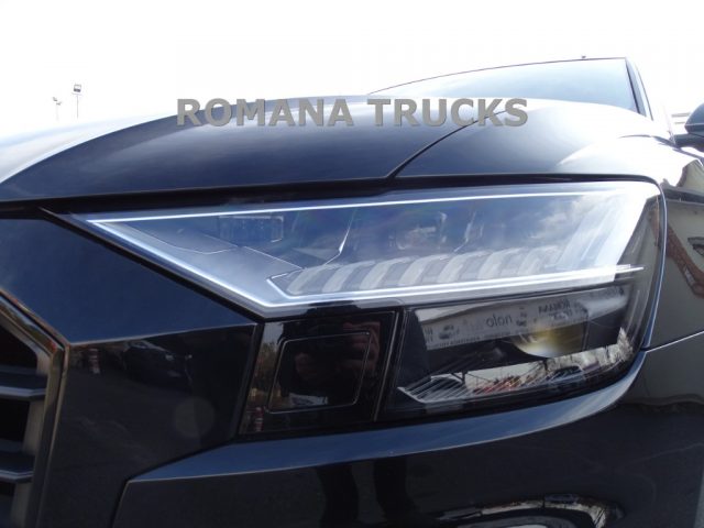 AUDI Q8 55 TFSI quattro tiptronic Sport  IVA A MARGINE Immagine 2