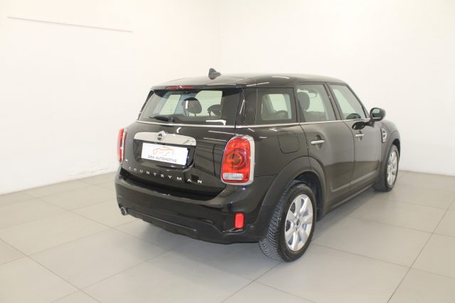 MINI Countryman 1.5 D Business Hype Automatica Immagine 3