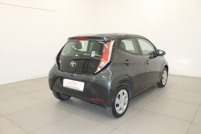 TOYOTA Aygo 1.0 VVT-i 69 Cv. X-Cool TSS Immagine 4