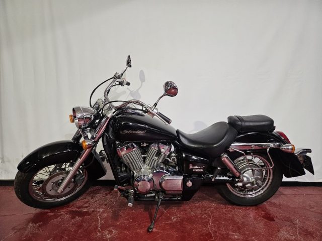 HONDA VT 750 C 2004 Immagine 1