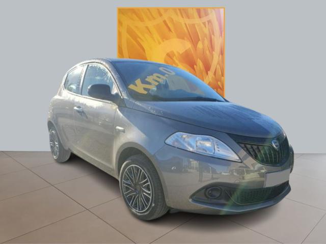 LANCIA Ypsilon 1.0 FireFly 5p. Hybrid Silver Plus Immagine 1