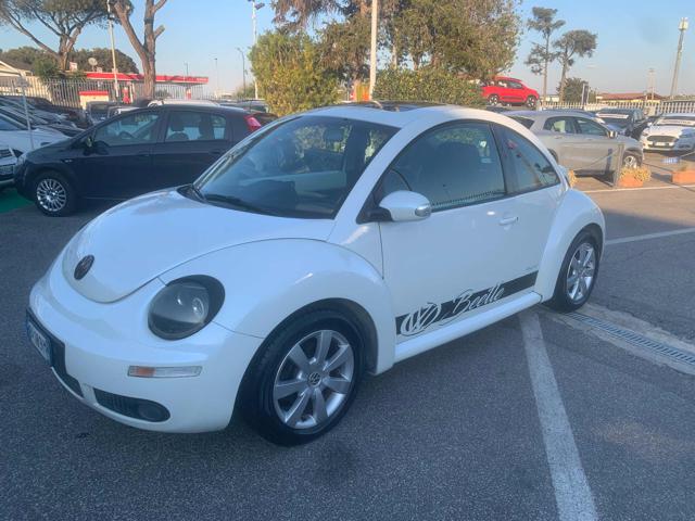 VOLKSWAGEN New Beetle 1.6 limited edition automatica tetto Immagine 3