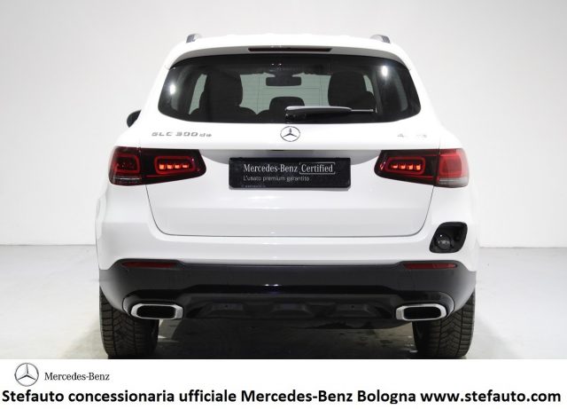 MERCEDES-BENZ GLC 300 de 4Matic EQ-Power Sport Navi Immagine 3