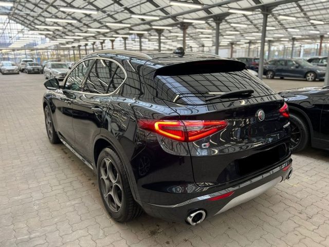 ALFA ROMEO Stelvio 2.2 Turbodiesel 210 CV AT8 Q4 Ti Lusso Immagine 2