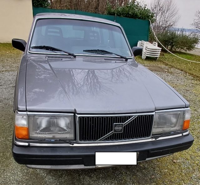 VOLVO 240 2.0 Station Wagon GLE   UNICO PROPRIETARIO Immagine 0