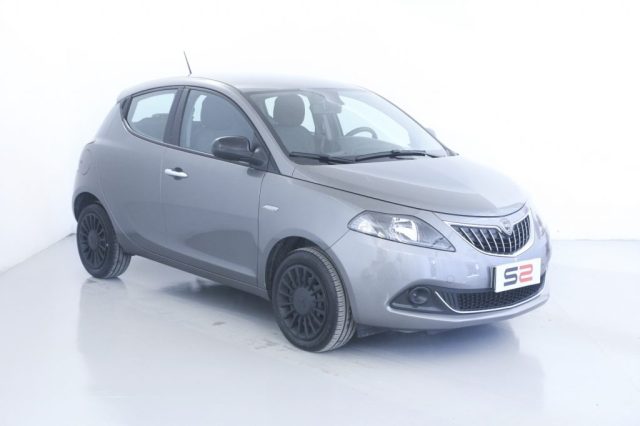 LANCIA Ypsilon 1.0 FireFly 5 porte S&S Hybrid Silver NEOPATENTATI Immagine 3