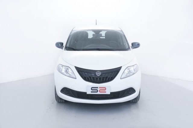 LANCIA Ypsilon 1.0 FireFly 5 porte S&S Hybrid Silver NEOPATENTATI Immagine 3