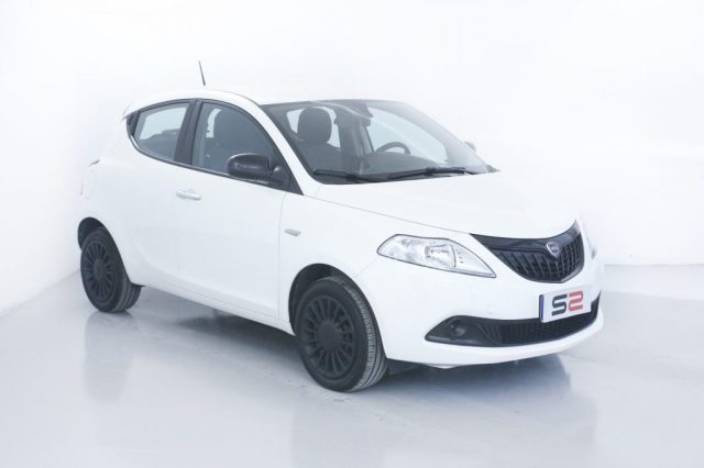 LANCIA Ypsilon 1.0 FireFly 5 porte S&S Hybrid Silver NEOPATENTATI Immagine 2