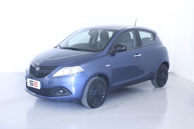 LANCIA Ypsilon 1.0 FireFly 5 porte S&S Hybrid Silver NEOPATENTATI Immagine 2