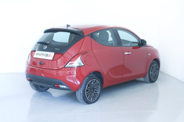 LANCIA Ypsilon 1.0 FireFly 5 porte S&S Hybrid Gold NEOPATENTATI Immagine 4