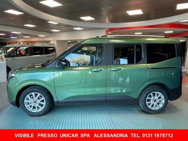 FORD Tourneo Courier TITANIUM 1.000 benzina 125cv NUOVA! Immagine 3