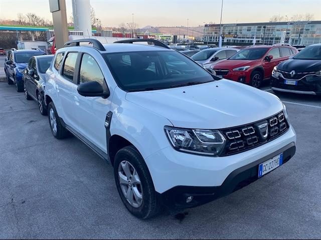 DACIA Duster 1.5 Blue dCi 115cv Comfort 4x4 S&S my19 Immagine 3