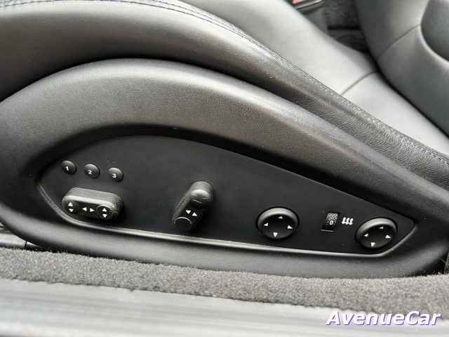FERRARI CALIFORNIA CERCHI DA 20'' VOLANTE A LED CAR - foto 21