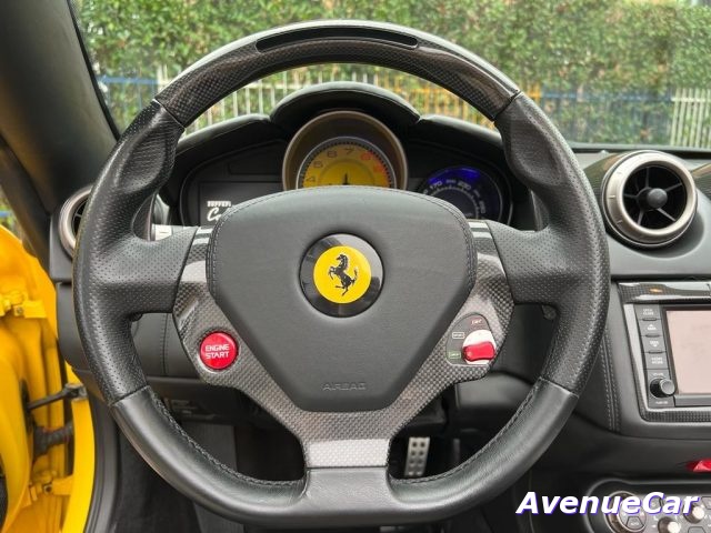 FERRARI CALIFORNIA CERCHI DA 20'' VOLANTE A LED CAR - foto 22