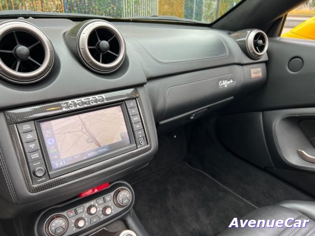 FERRARI CALIFORNIA CERCHI DA 20'' VOLANTE A LED CAR - foto 30