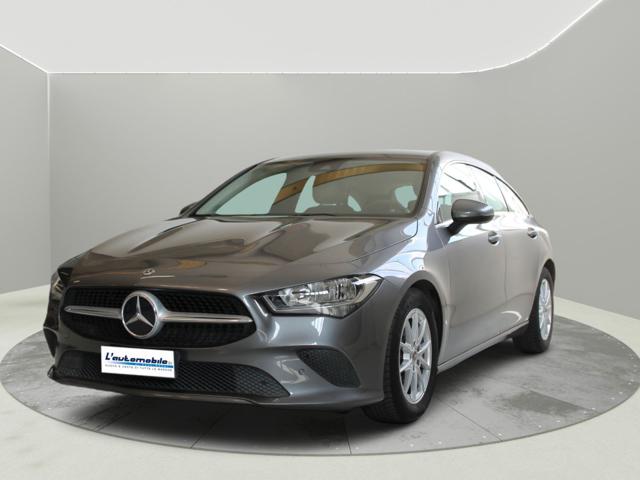 MERCEDES-BENZ CLA 180 d Automatic Shooting Brake Business Extra Immagine 1