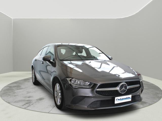 MERCEDES-BENZ CLA 180 d Automatic Shooting Brake Business Extra Immagine 3