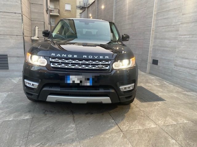 LAND ROVER Range Rover Sport 3.0 TDV6 HSE Dynamic Immagine 1