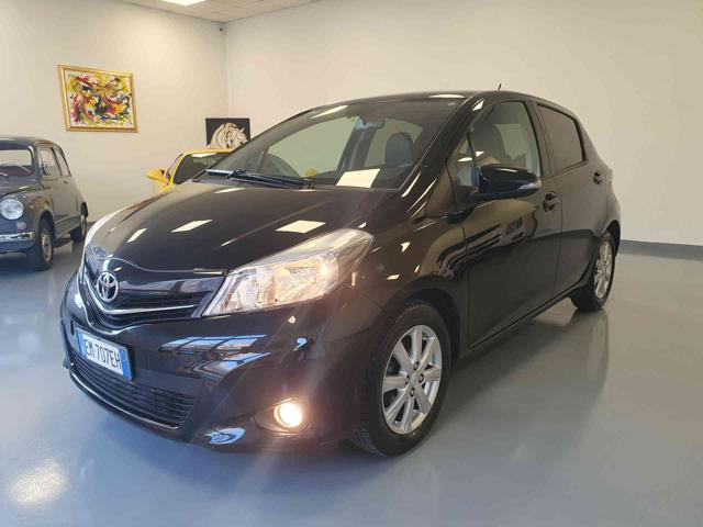 TOYOTA Yaris 1.3 5 porte Immagine 0