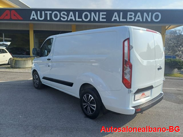 FORD Transit Custom 320 2.0 TDCi 130  Furgone Trend Immagine 4