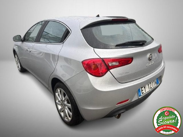 ALFA ROMEO Giulietta 1.6 JTDm-2 105 CV  Distinctive Immagine 3