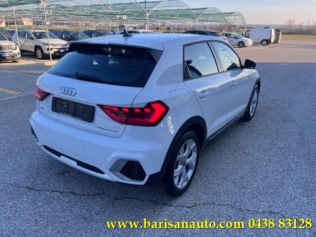 AUDI A1 citycarver 30 TFSI Immagine 2