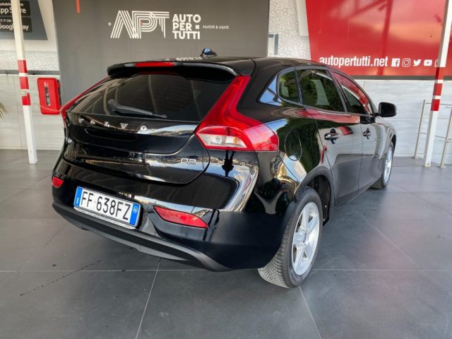 VOLVO V40 D2 Business Immagine 2