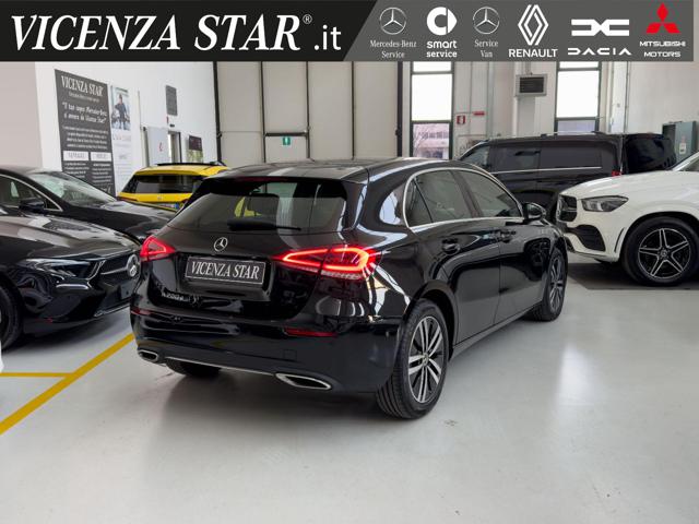 MERCEDES-BENZ A 200 d SPORT AUTOMATIC Immagine 2