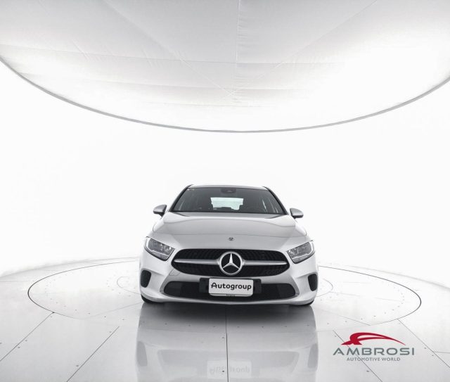 MERCEDES-BENZ CLA sse A 160 Immagine 4