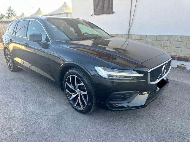 VOLVO V60 D3 AWD Geartronic Business Plus Immagine 0