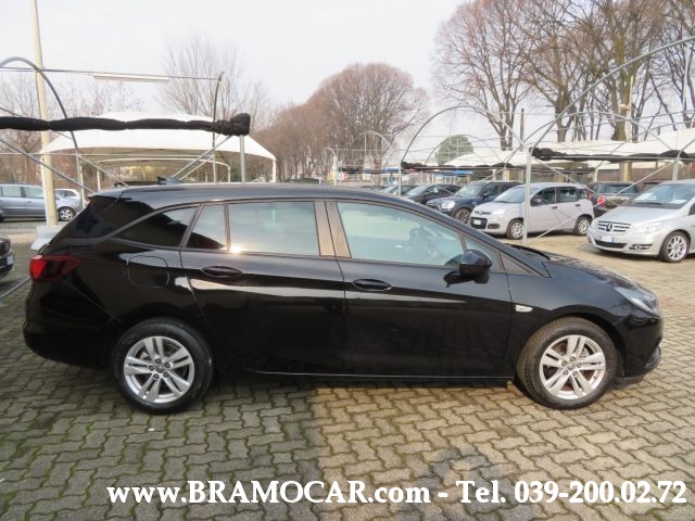 OPEL Astra 1.0 TURBO ecoFLEX S&S AUTOMAT. - SP.TOURER - ELECT Immagine 4