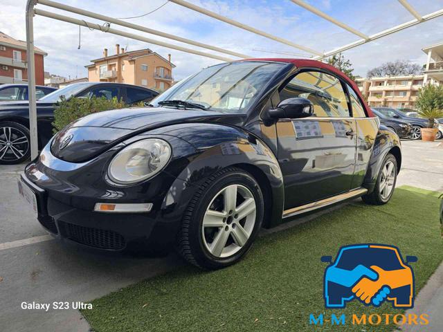 VOLKSWAGEN New Beetle 1.9 cabrio Immagine 3