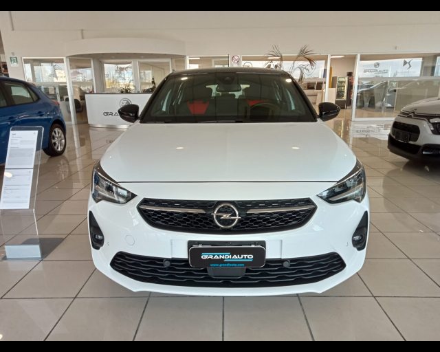 OPEL Corsa e- GS Line Immagine 1