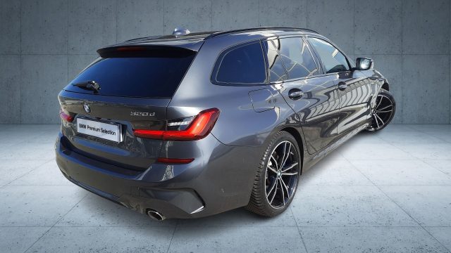 BMW 320 d 48V Touring Msport Aut. Immagine 2