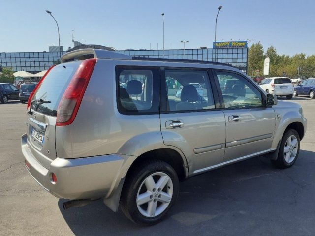 NISSAN X-Trail 2.2 dCi Sport 4x4 - 1°PROP. - KM CERTIFICATI Immagine 3